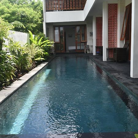 Ketut Joglo Guest House Nusa Dua  Extérieur photo