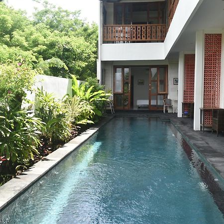 Ketut Joglo Guest House Nusa Dua  Extérieur photo